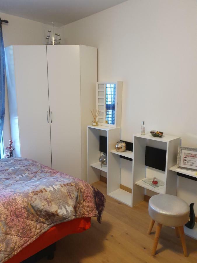 Aux Bord De L'areuse Privatunterkunft